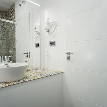 Apartment Algo Diferente