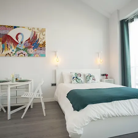 Apartment Algo Diferente