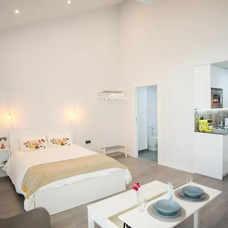 Apartment Algo Diferente *